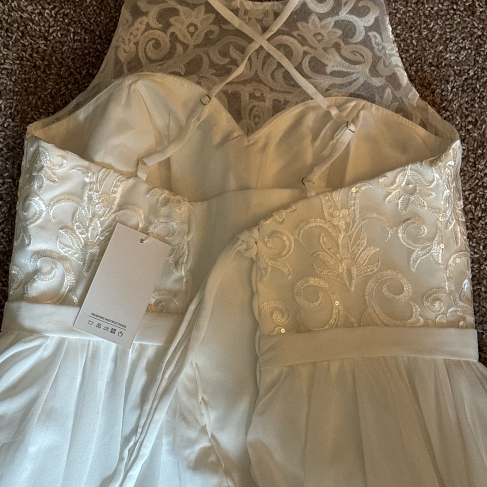 *Women's Thinyfull Ivory Lace Applique Halter Maxi Dress Size 14 NWOT - Picture 9 of 13